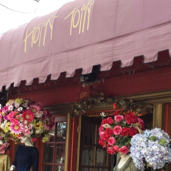 Ann Booth sleek dress, creme w red pin stripes - Picture 6 of 6